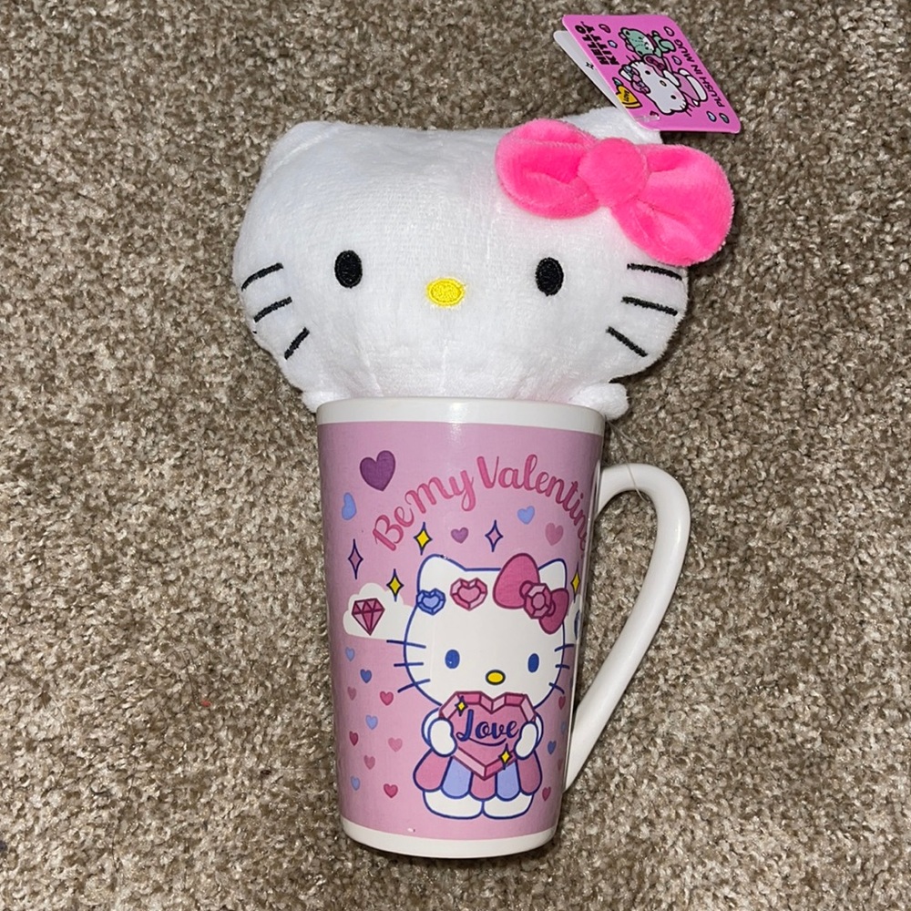 Hello kitty valentines mug and plush